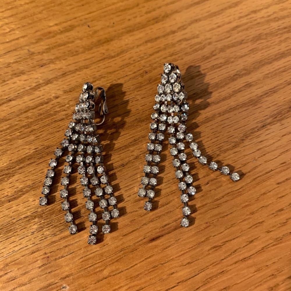 VINTAGE Silver Clip On Earrings